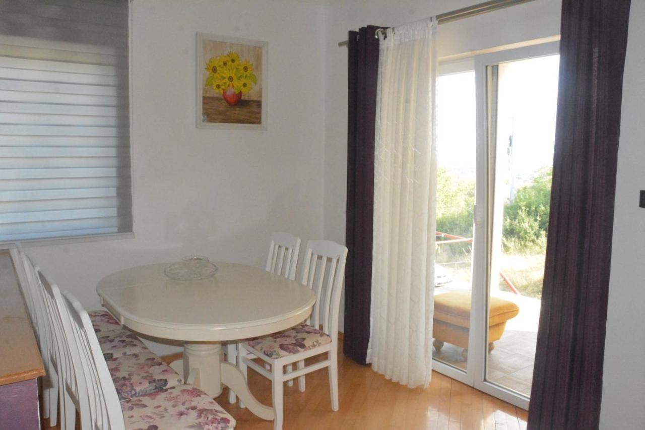 Gazdinstvo Tadic Guest House Niksic Exterior photo
