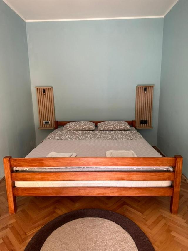 Gazdinstvo Tadic Guest House Niksic Exterior photo